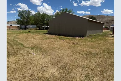 345 E 300 S, Duchesne, UT 84021 - Photo 14