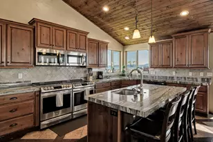 740 S Spruce Dr, Garden City, UT 84028 - Photo 26