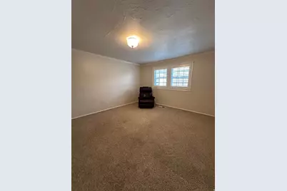 254 W Meadow Ln, Centerville, UT 84014 - Photo 18