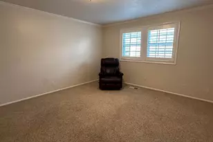 254 W Meadow Ln, Centerville, UT 84014 - Photo 18