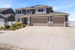 1514 W Majestic Dr, Saratoga Springs, UT 84045 - Photo 2