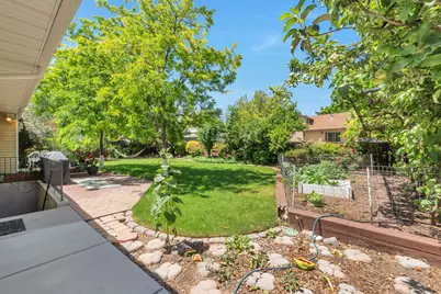 4012 S Durrans Ln W, West Valley, UT 84120 - Photo 24