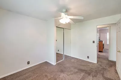 4012 S Durrans Ln W, West Valley, UT 84120 - Photo 12
