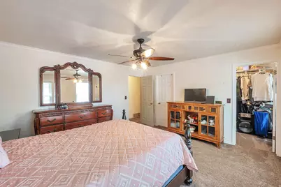 4012 S Durrans Ln W, West Valley, UT 84120 - Photo 8