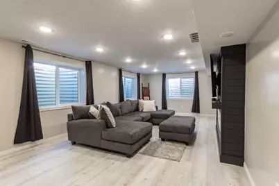 940 S 1350 W, Vernal, UT 84078 - Photo 32