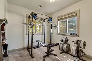 273 E Park View Circle, Bountiful, UT 84010 - Photo 42