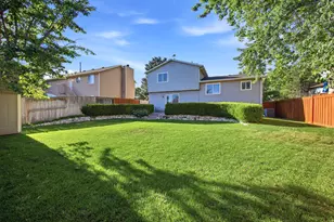 734 E Sandy Dunes Dr, Sandy, UT 84094 - Photo 28