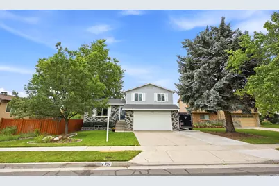 734 E Sandy Dunes Dr, Sandy, UT 84094 - Photo 32