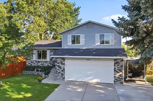 734 E Sandy Dunes Dr, Sandy, UT 84094 - Photo 4