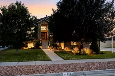 1162 S Spyglass Hill Rd W, Syracuse, UT 84075 - Photo 4