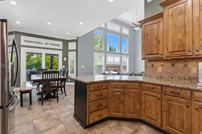 1162 S Spyglass Hill Rd W, Syracuse, UT 84075 - Photo 26