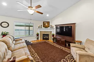 8768 N Durham Ct, Eagle Mountain, UT 84005 - Photo 16