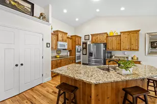 8768 N Durham Ct, Eagle Mountain, UT 84005 - Photo 14