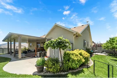 8768 N Durham Ct, Eagle Mountain, UT 84005 - Photo 8
