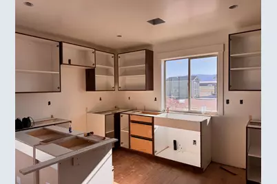 2310 W Hwy 100, Fillmore, UT 84631 - Photo 10