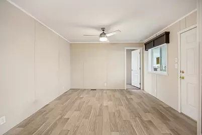 142 Cushing Way, Layton, UT 84041 - Photo 2