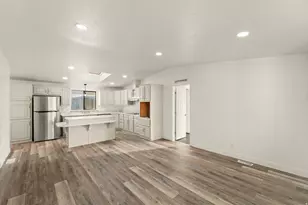 1350 W 300 N, Clearfield, UT 84015 - Photo 6