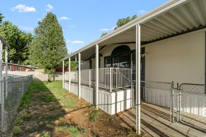 1350 W 300 N #14, Clearfield, UT 84015 - Photo 30