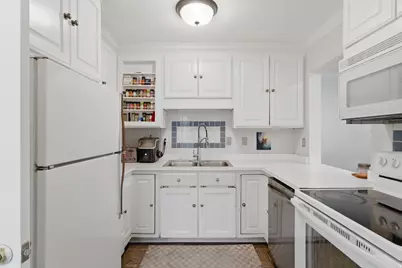 731 N 1050 E, Provo, UT 84606 - Photo 8