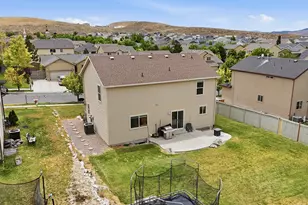 1967 E Sycamore Dr, Eagle Mountain, UT 84005 - Photo 16
