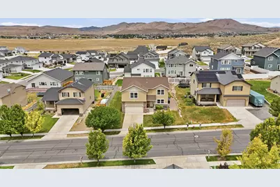 1967 E Sycamore Dr, Eagle Mountain, UT 84005 - Photo 18