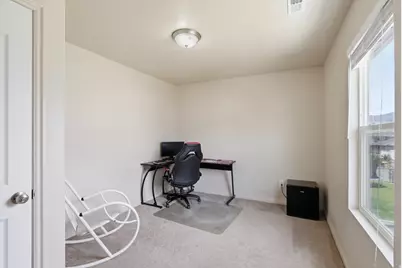 1967 E Sycamore Dr, Eagle Mountain, UT 84005 - Photo 10