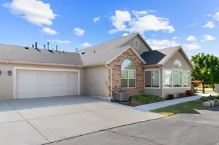 486 W 300 S, Springville, UT 84663 - Photo 4