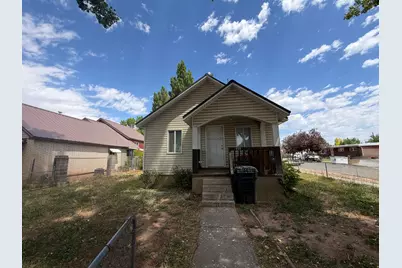 493 E 400 N, Roosevelt, UT 84066 - Photo 2