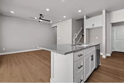 4108 S 2835 W #318, Roy, UT 84067 - Photo 8