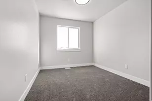 4108 S 2835 W, Roy, UT 84067 - Photo 12