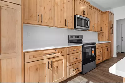 4108 S 2835 W #320, Roy, UT 84067 - Photo 2