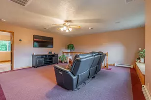 272 W 375 N, Hyde Park, UT 84318 - Photo 24