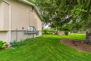 272 W 375 N, Hyde Park, UT 84318 - Photo 68