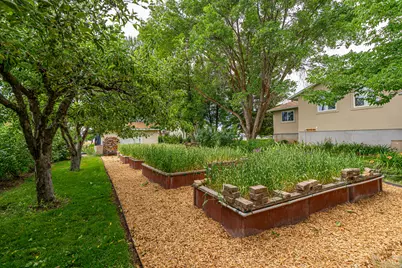 272 W 375 N, Hyde Park, UT 84318 - Photo 72