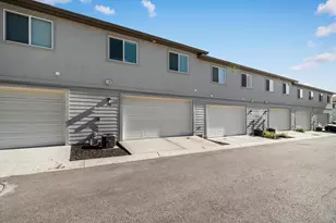 468 E London Wy, Clearfield, UT 84015 - Photo 20