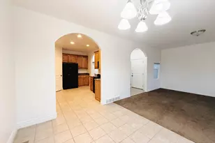 1518 E Shadow Dr, Eagle Mountain, UT 84005 - Photo 10