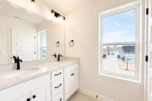 11422 S Glass Hill Dr, South Jordan, UT 84009 - Photo 16