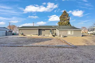 2623 S 2000 W, Syracuse, UT 84075 - Photo 38