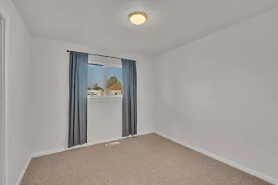 2623 S 2000 W, Syracuse, UT 84075 - Photo 20