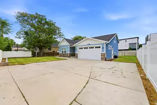 3875 S 400 E, South Salt Lake, UT 84115 - Photo 2