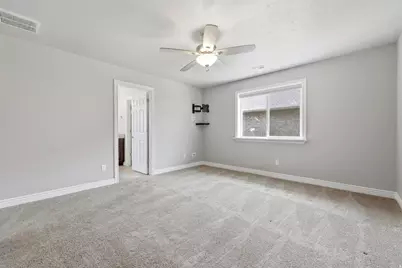 2656 S 2225 W, West Haven, UT 84401 - Photo 12