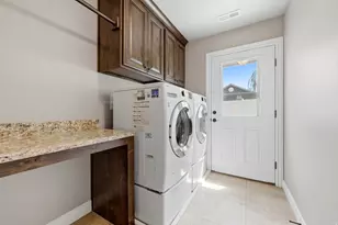 2656 S 2225 W, West Haven, UT 84401 - Photo 20