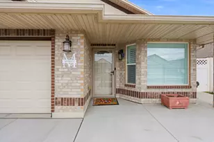 2656 S 2225 W, West Haven, UT 84401 - Photo 2