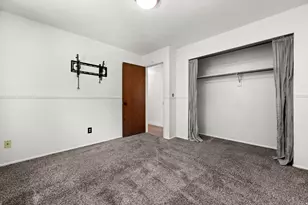 70 E 1150 N, Layton, UT 84041 - Photo 14