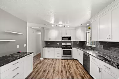 70 E 1150 N, Layton, UT 84041 - Photo 8
