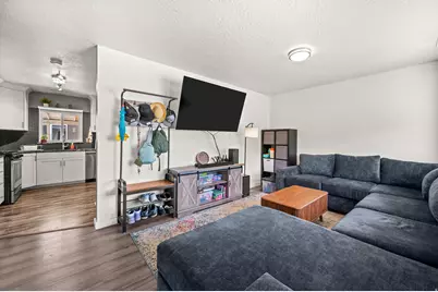 70 E 1150 N, Layton, UT 84041 - Photo 10