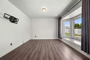 70 E 1150 N, Layton, UT 84041 - Photo 4