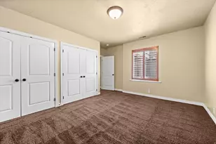 3480 E Macintosh Circle, Cottonwood Heights, UT 84121 - Photo 36