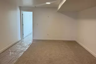 120 E 7615 S, Midvale, UT 84047 - Photo 10