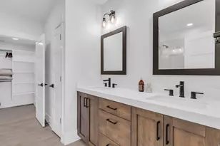 11589 N Deepwater Dr, Hideout, UT 84036 - Photo 36